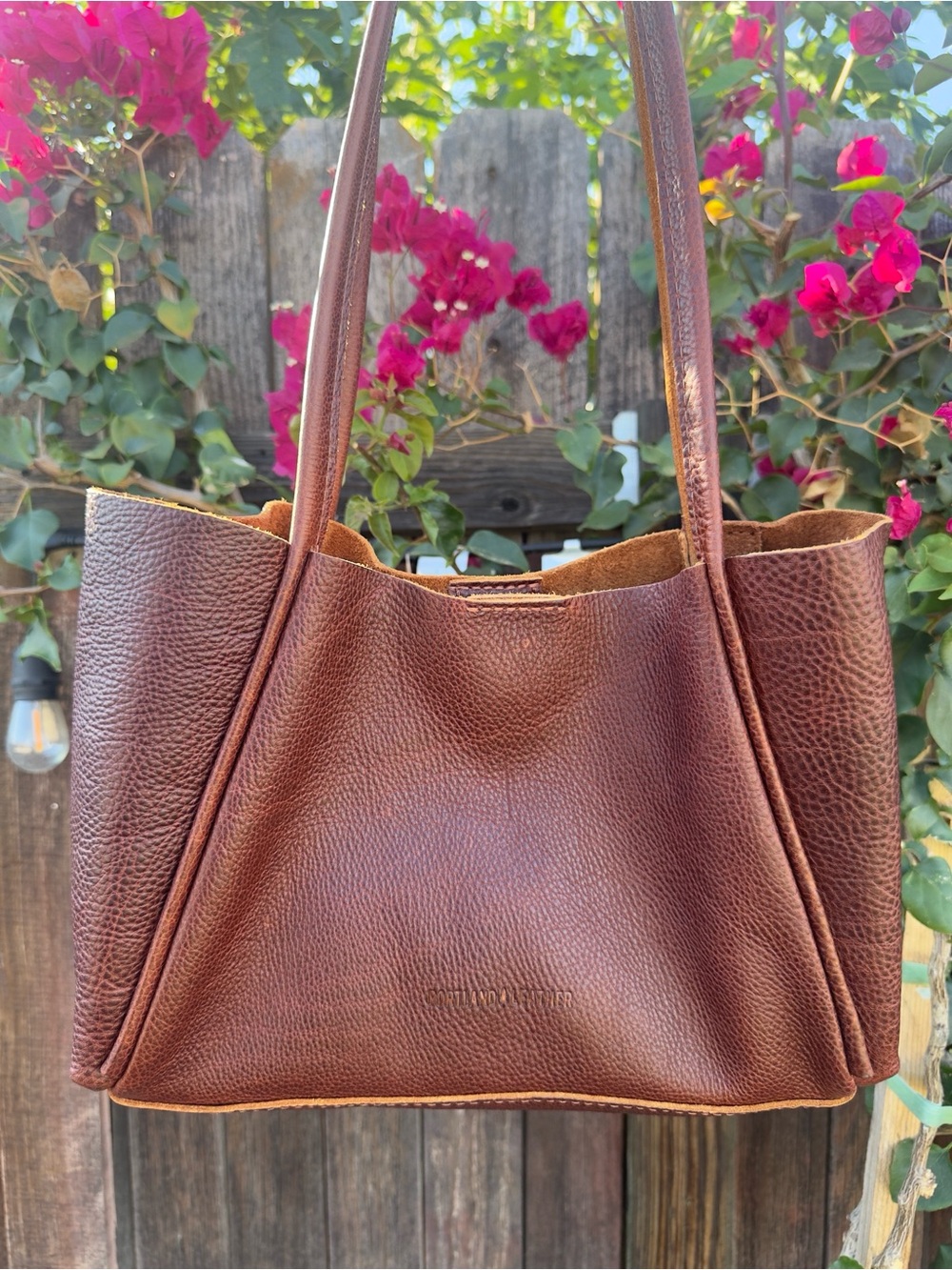 Portland leather Verona medium tote nutmeg - Picture 1 of 8